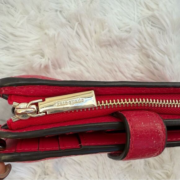 Kate Spade Hot Pink Medium Compact Bifold Pebbled Leather Wallet - Picture 3 of 12